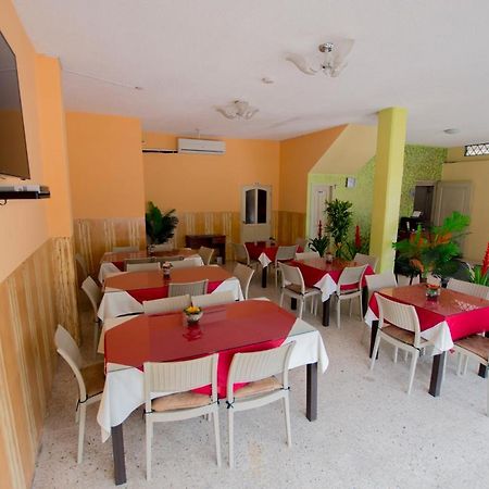Hostal Andry Puerto Baquerizo Moreno Exterior foto