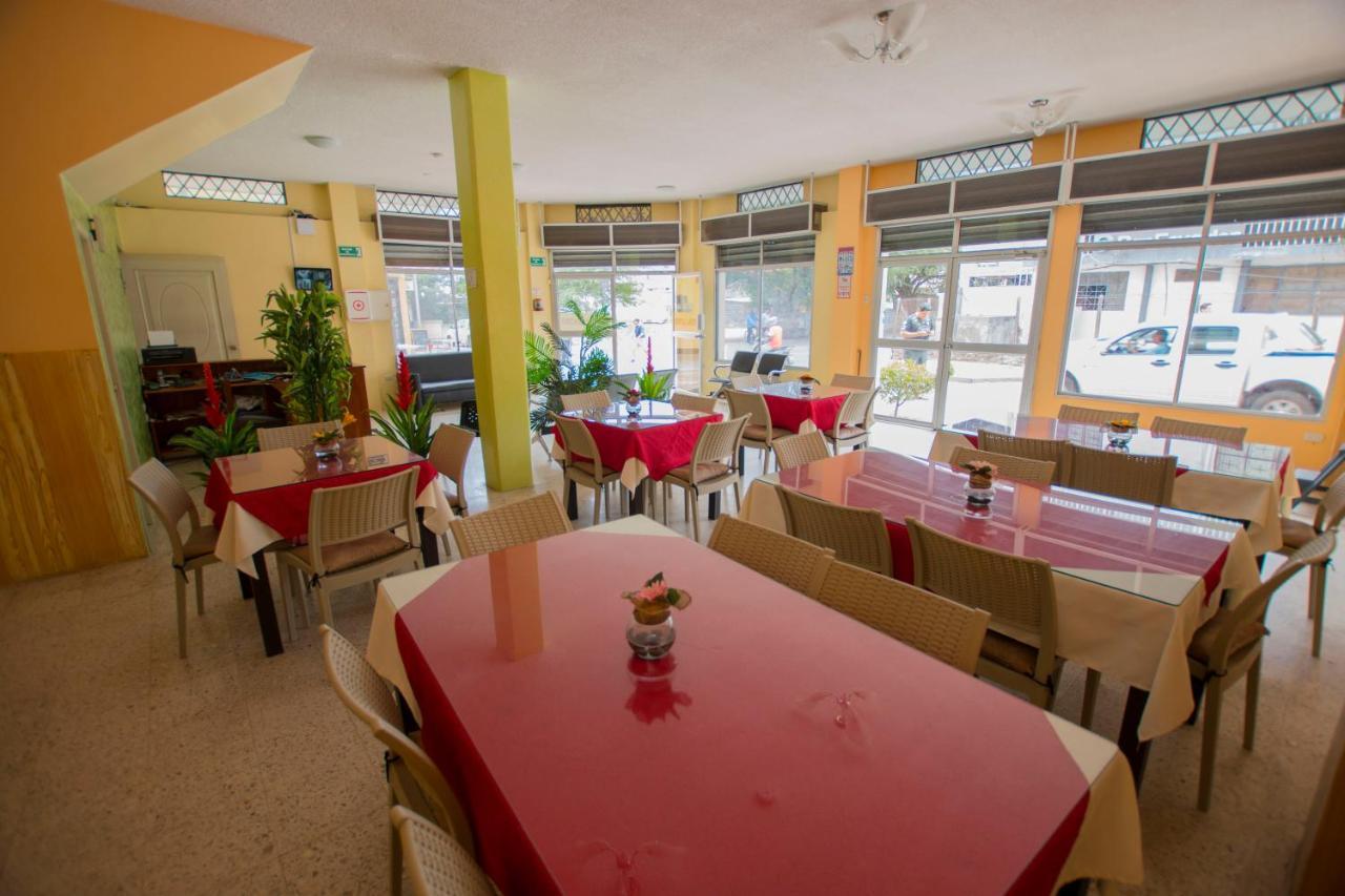 Hostal Andry Puerto Baquerizo Moreno Exterior foto