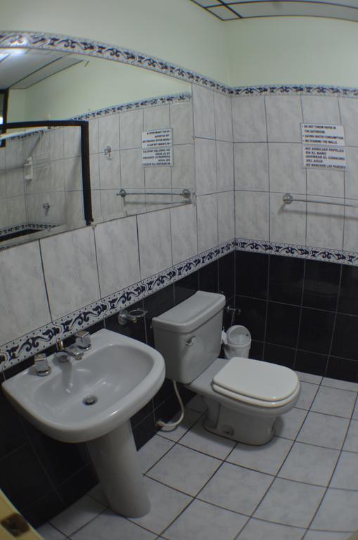 Hostal Andry Puerto Baquerizo Moreno Zimmer foto