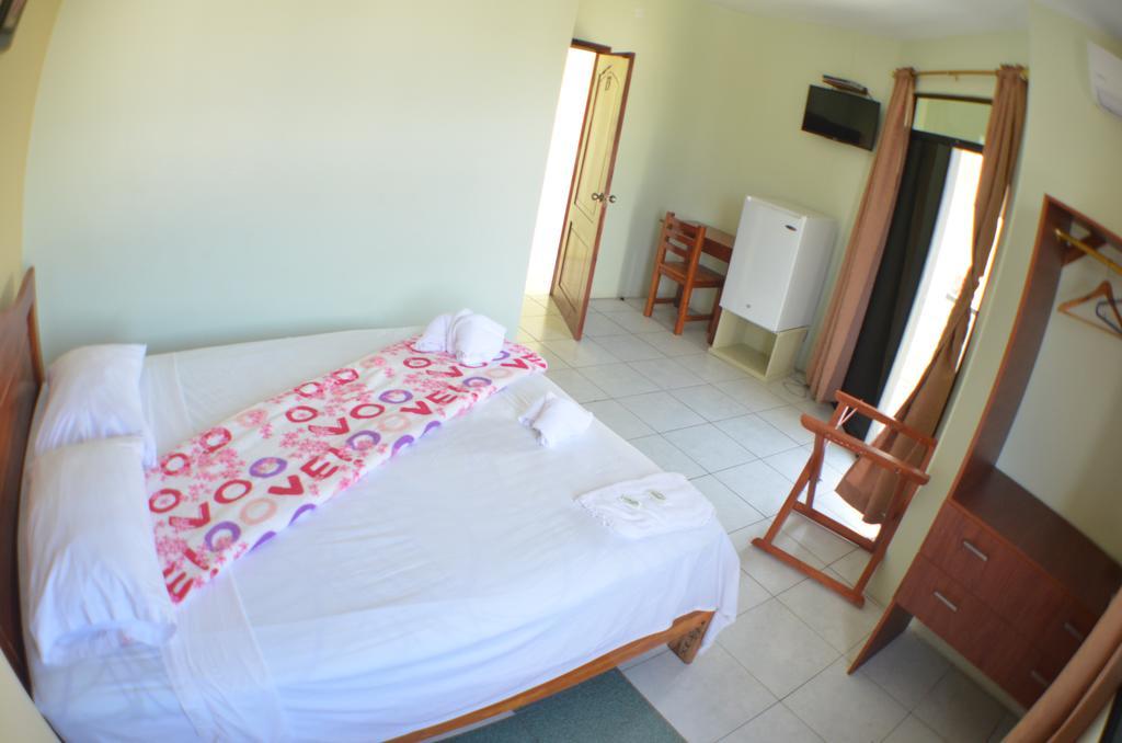 Hostal Andry Puerto Baquerizo Moreno Zimmer foto