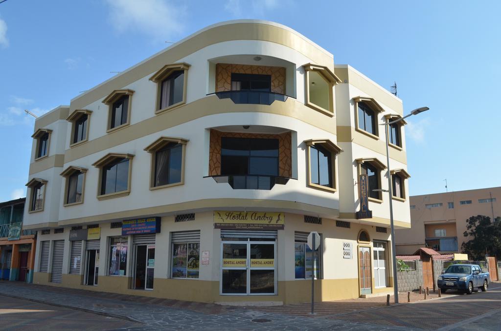 Hostal Andry Puerto Baquerizo Moreno Exterior foto