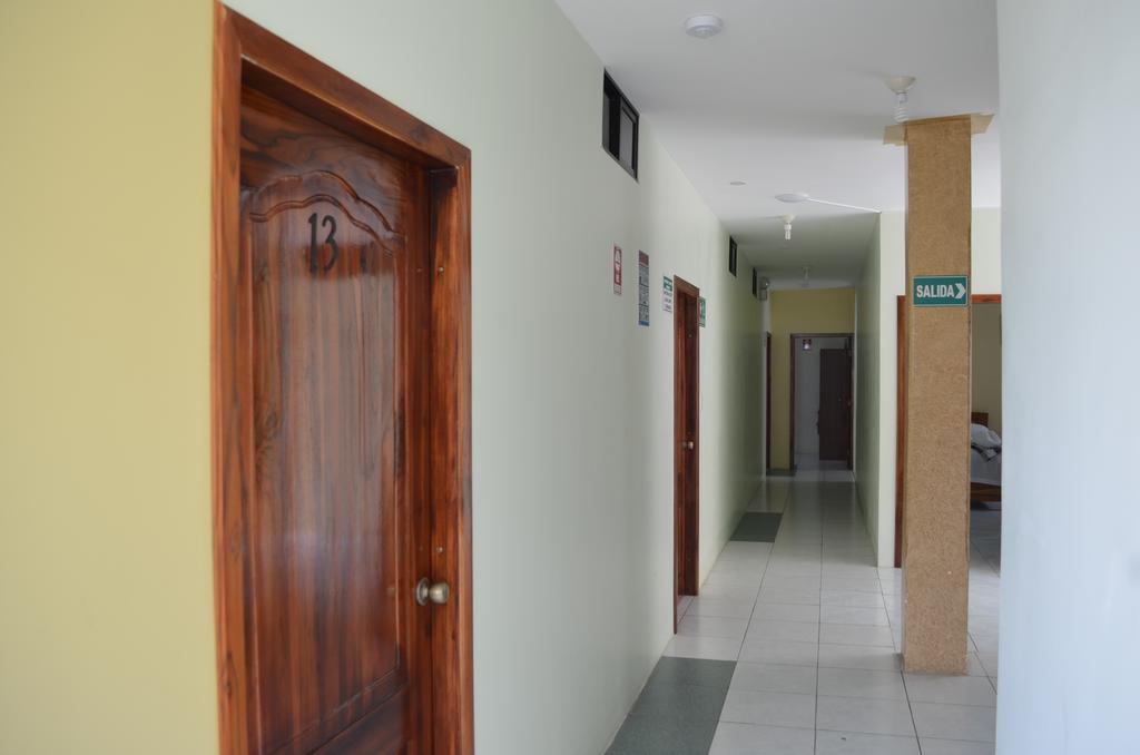 Hostal Andry Puerto Baquerizo Moreno Exterior foto