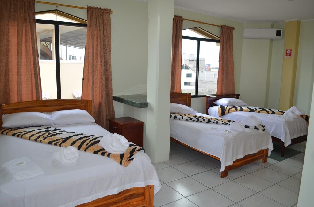 Hostal Andry Puerto Baquerizo Moreno Zimmer foto