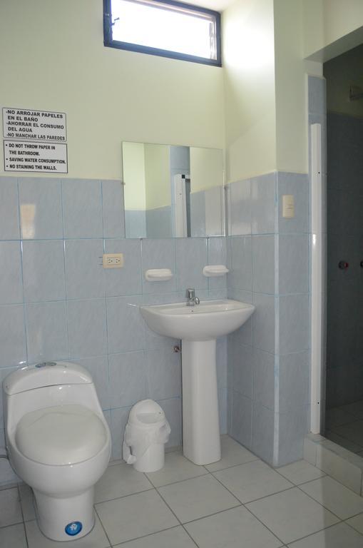 Hostal Andry Puerto Baquerizo Moreno Zimmer foto