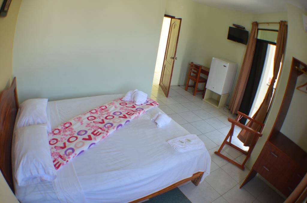 Hostal Andry Puerto Baquerizo Moreno Exterior foto