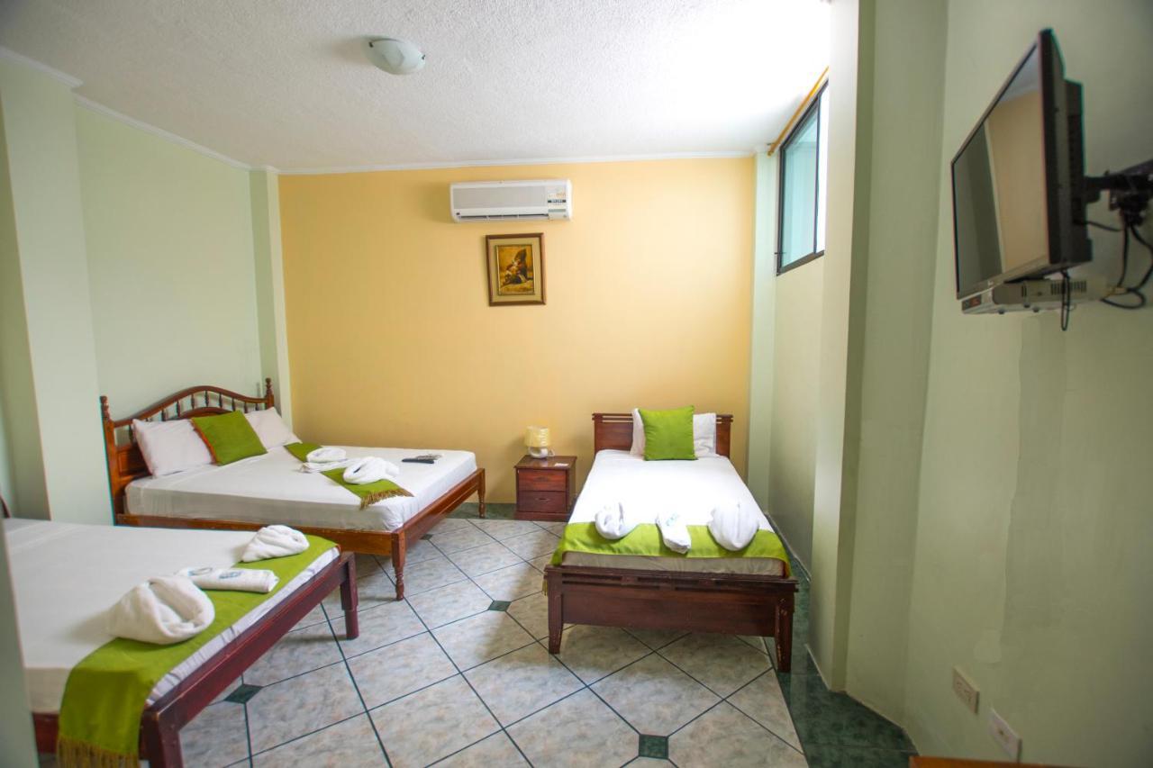 Hostal Andry Puerto Baquerizo Moreno Exterior foto