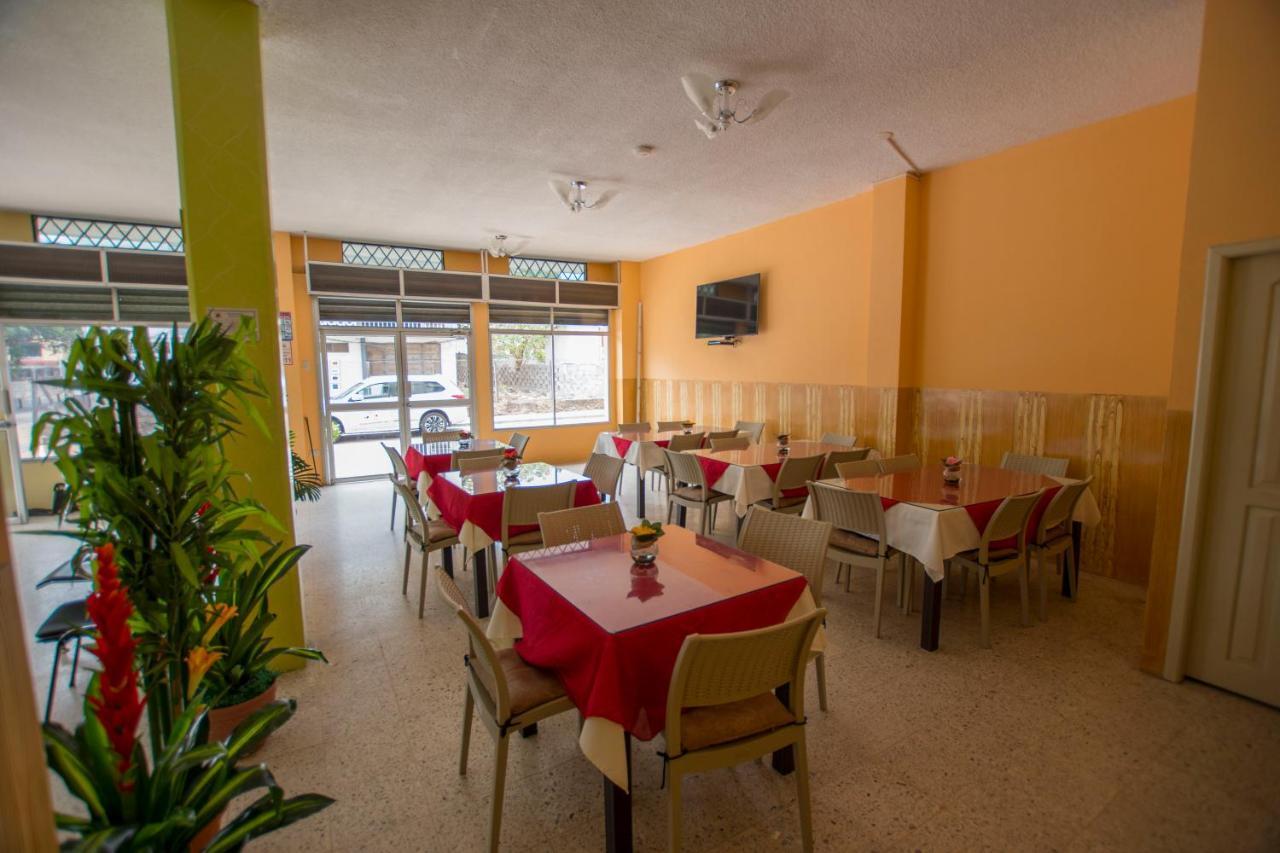 Hostal Andry Puerto Baquerizo Moreno Exterior foto